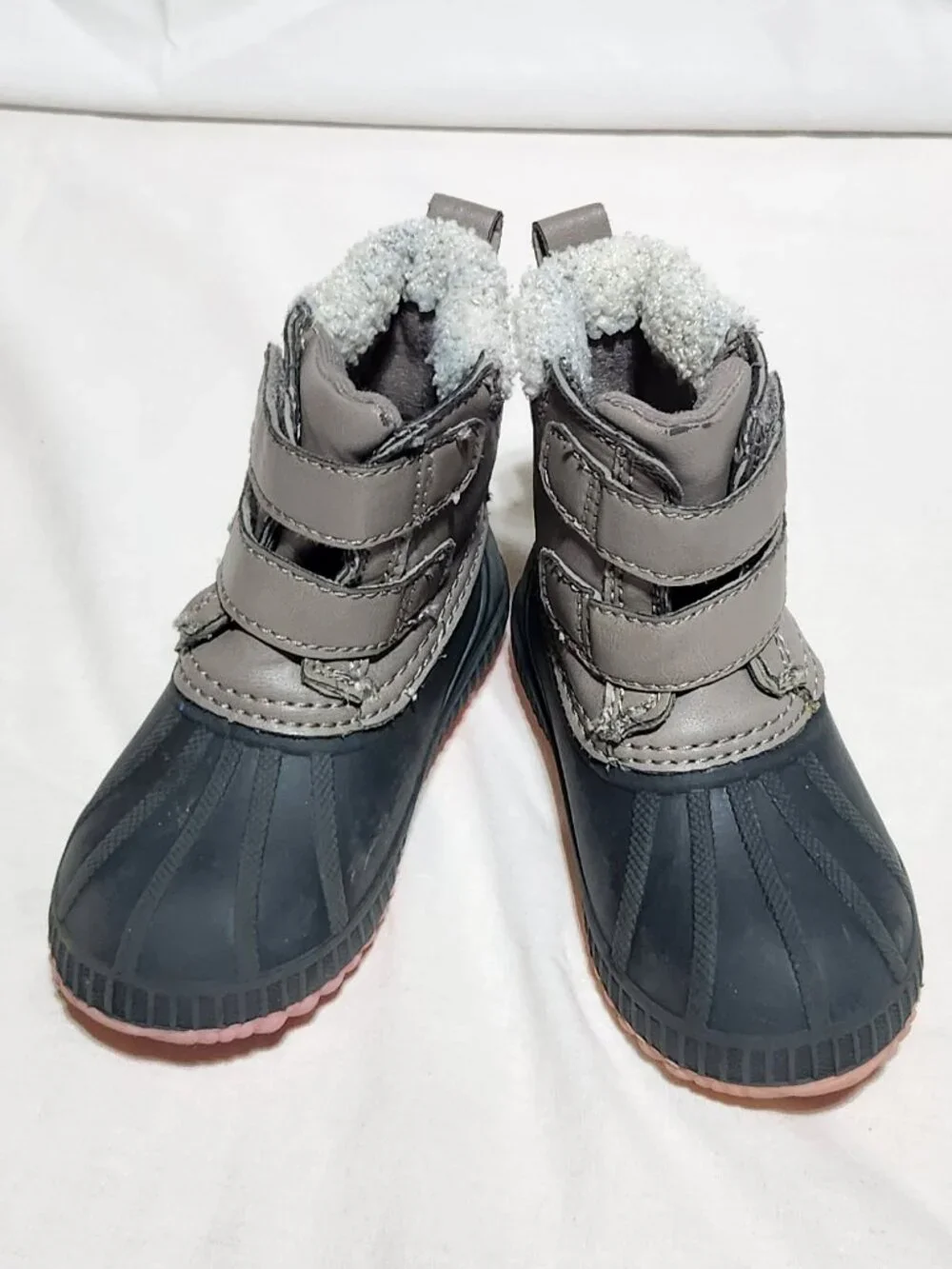 Toddler Girls’ Winter Boots – Size 8 | Perfect for Back‑to‑School & Fall!